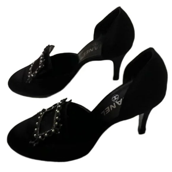 Chanel Black Satin 3.5" heels Gemstone buckle Size 36.5 (US size 6) - Picture 8 of 14
